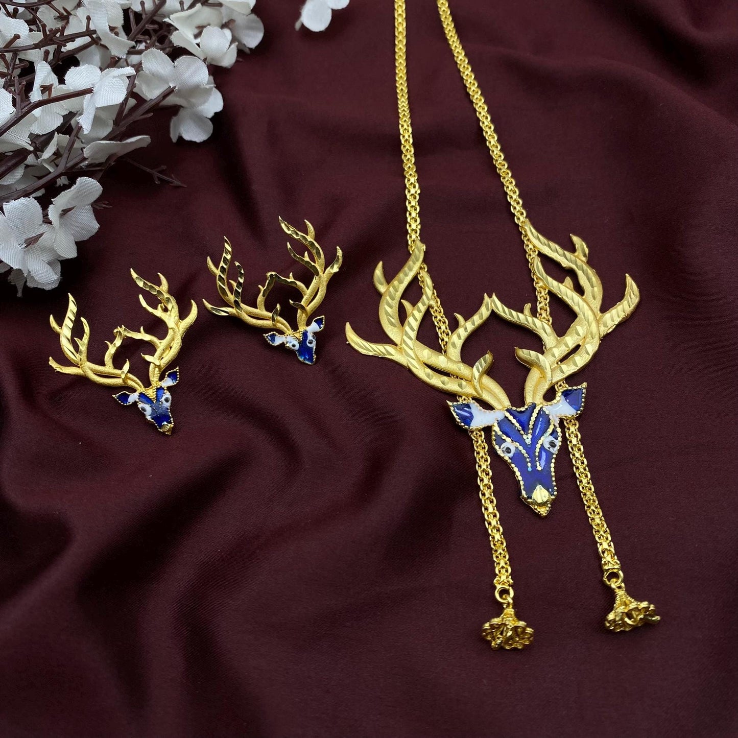 32-Inch Golden Deer Antler Necklace Set with Blue Enamel – Statement Jewelry by Quirky Fashions