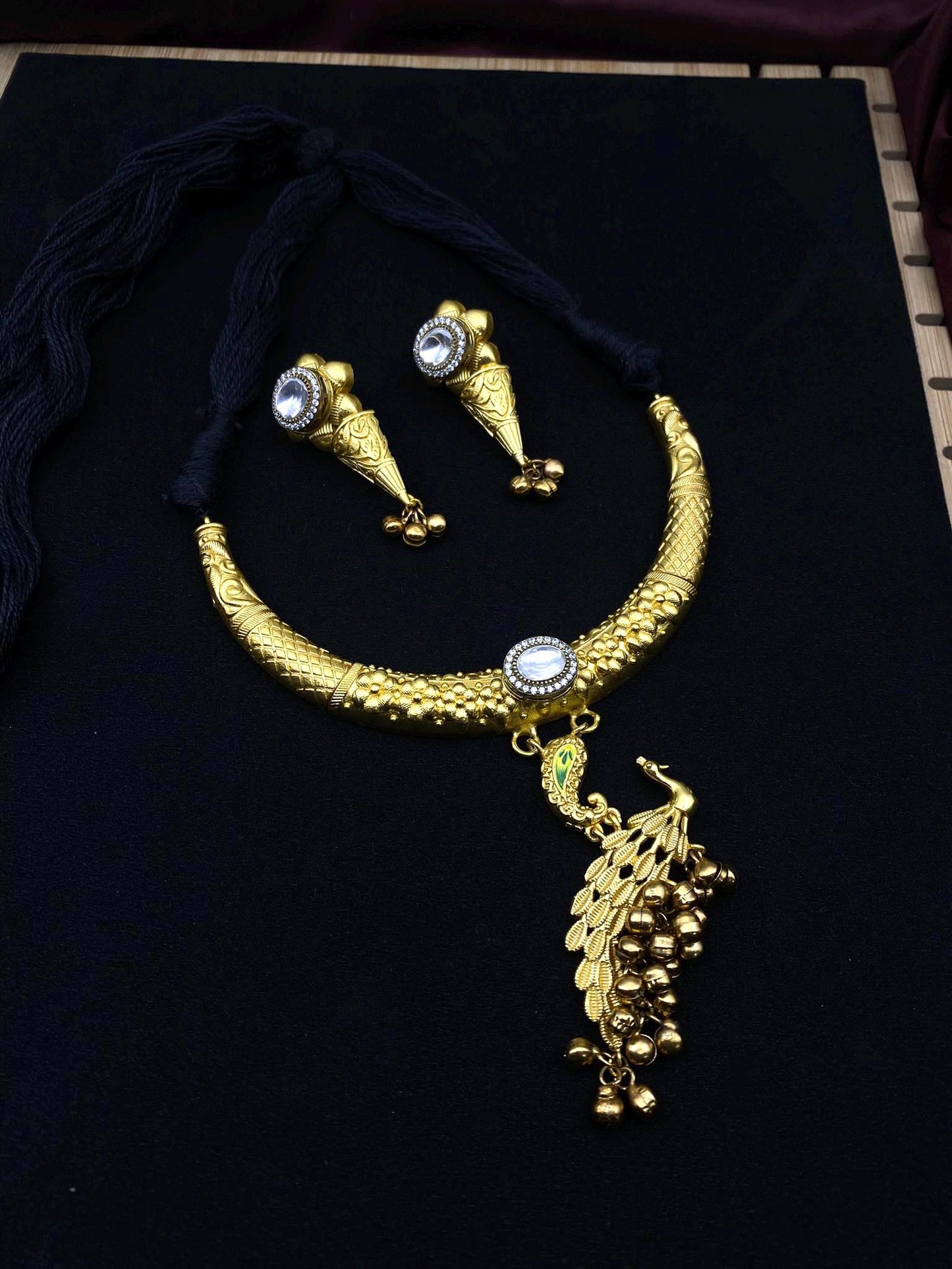 South Indian Temple Jewelry Hasli Necklace Set with Peacock Pendant & Earrings – Gold Tone Bridal Choker by Quirky Fashions