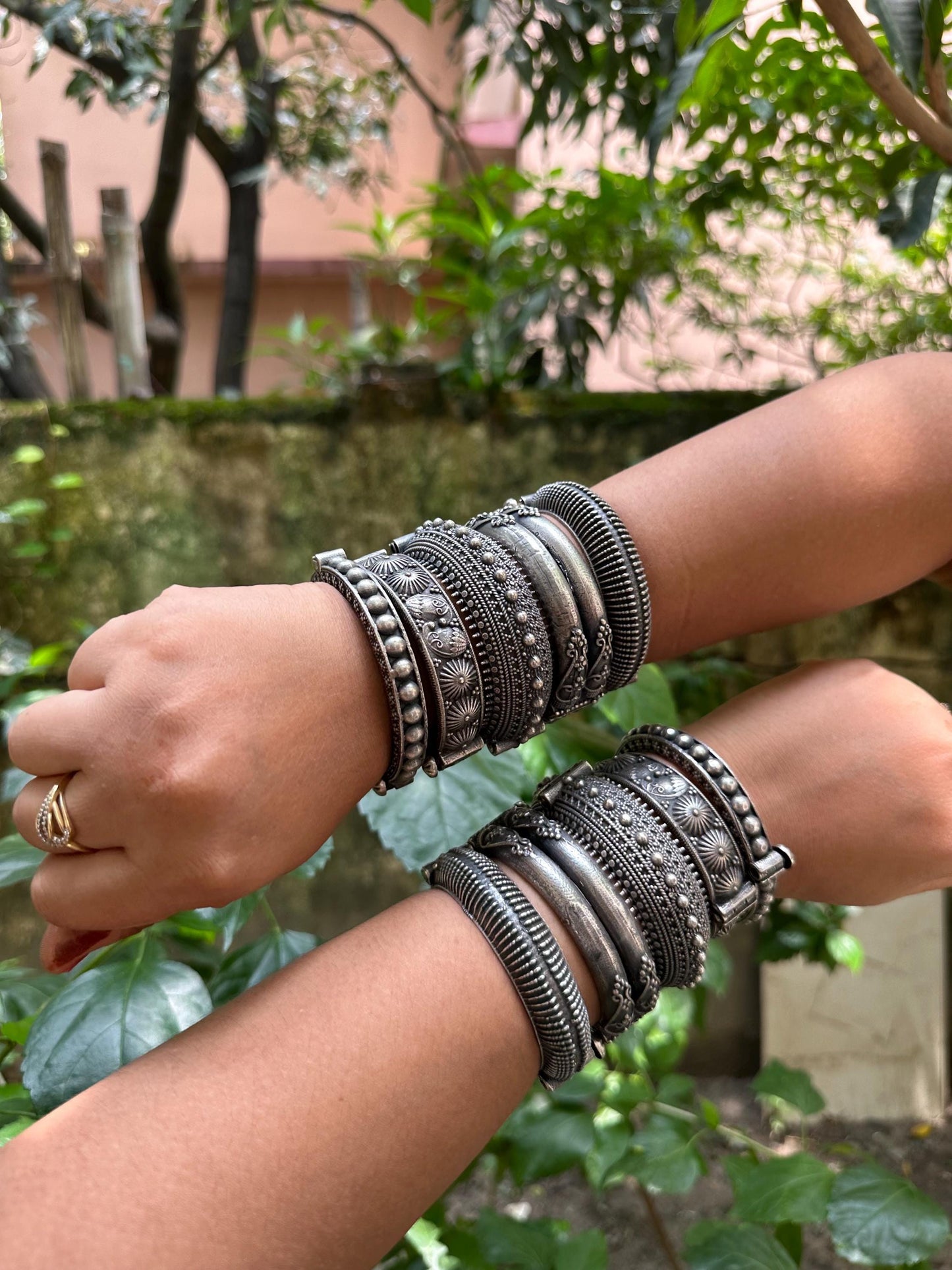 Quirky Fashions Premium Silver Replica Kada Bangle Set – Black Polish, Free Size, Available in Sets of 5 or 10