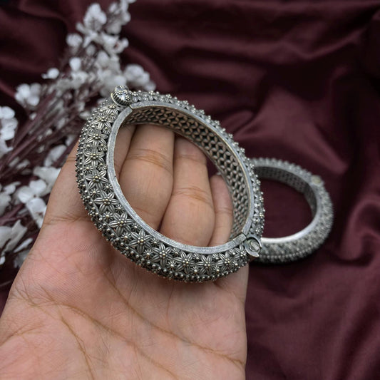 Oxidized Kada Bangle Floral design Limited-Edition Screw Kada by Quirky Fashions